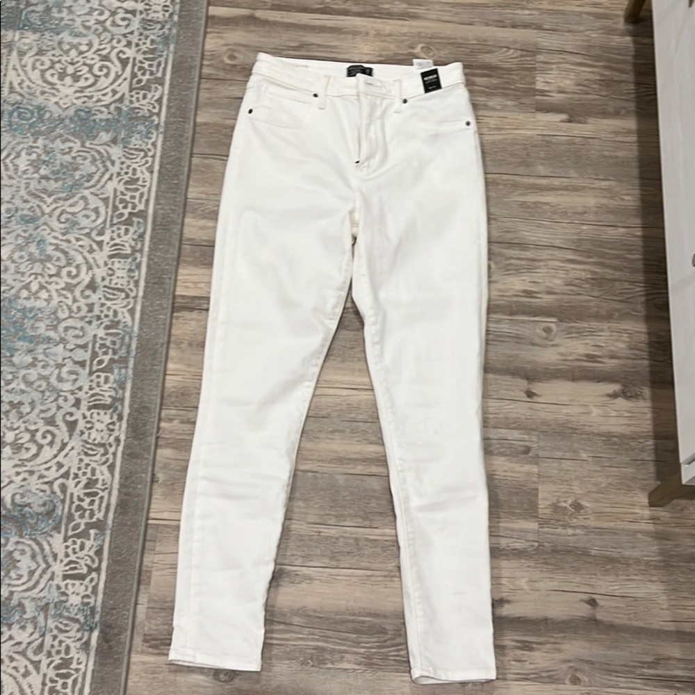 NWT Abercrombie CURVE LOVE High Rise Super Skinny 28/6